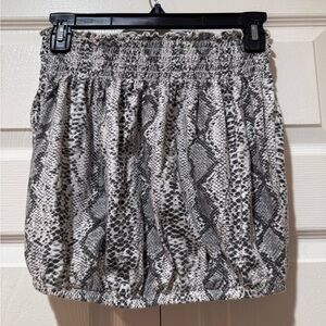 T.La Anthropologie Jia Smocked Tube Top. Size XS EUC